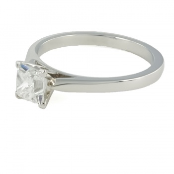 Platinum Diamond 0.98cts solitaire Ring size N