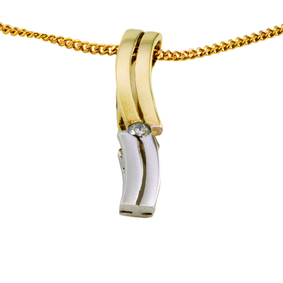 Second Hand 9ct Gold Diamond Pendant with Chain