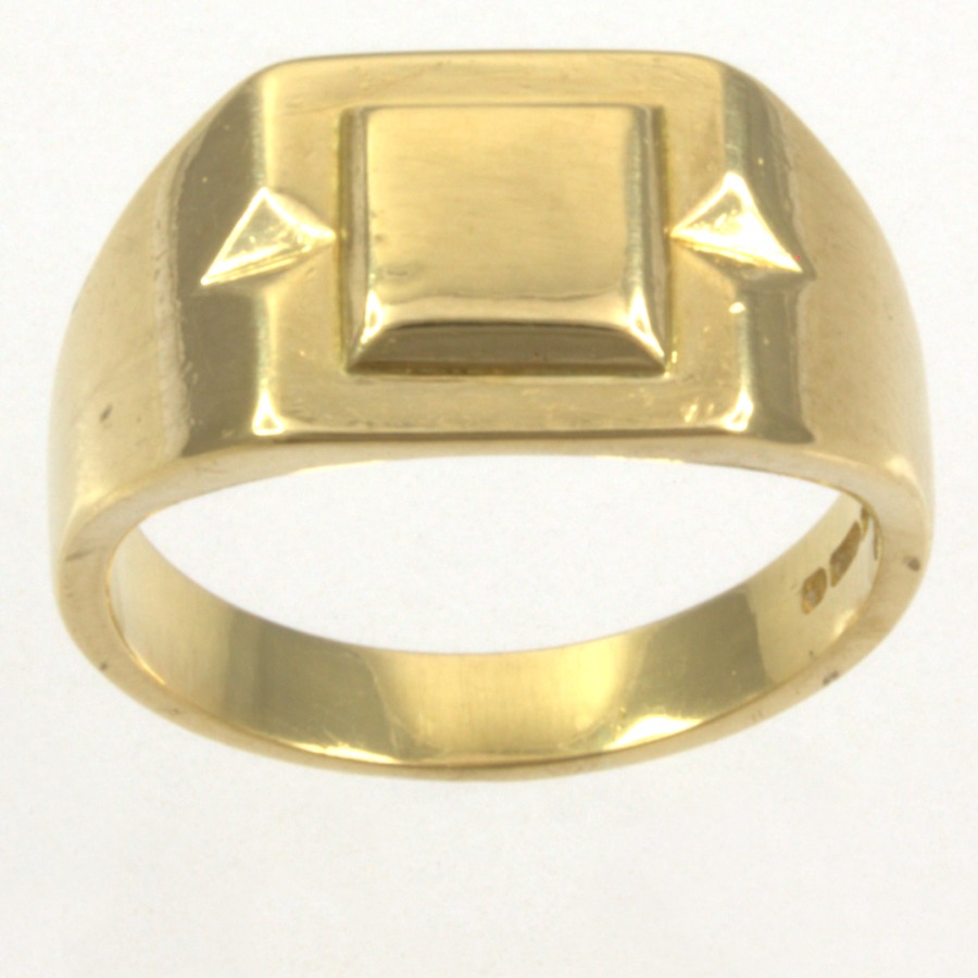 Second Hand 18ct Gold Signet Ring Size G½